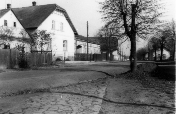 Historie obce Slatina