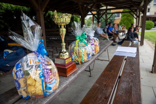 Napínavé souboje přinesl sobotní nohejbalový turnaj o pohár starosty obce