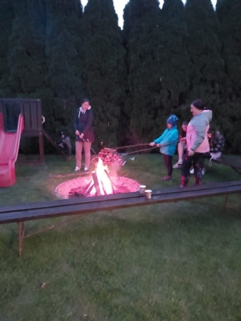 Tradiční dlabání dýní u kulturního domu oslavilo Haloween