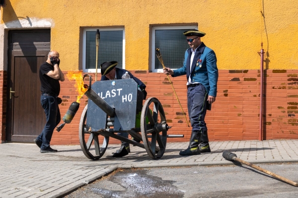 Kácení máje bylo spojeno s oslavami 135 let od založení místního hasičského sboru