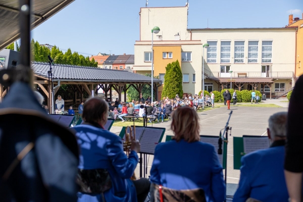 Kácení máje bylo spojeno s oslavami 135 let od založení místního hasičského sboru