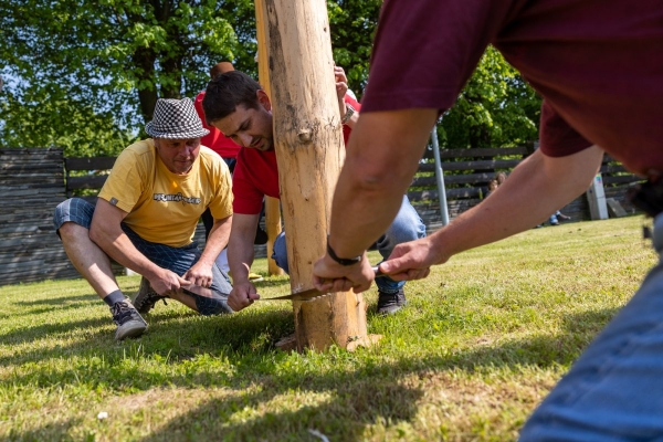 Kácení máje bylo spojeno s oslavami 135 let od založení místního hasičského sboru