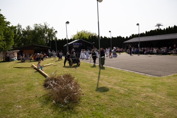 Kácení máje bylo spojeno s oslavami 135 let od založení místního hasičského sboru