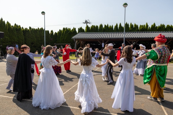 Kácení máje bylo spojeno s oslavami 135 let od založení místního hasičského sboru