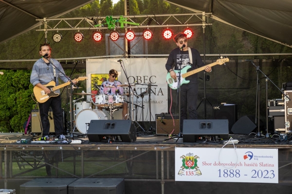 Kácení máje bylo spojeno s oslavami 135 let od založení místního hasičského sboru