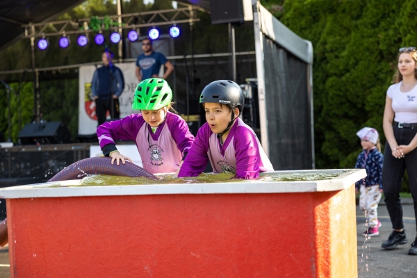 Kácení máje bylo spojeno s oslavami 135 let od založení místního hasičského sboru