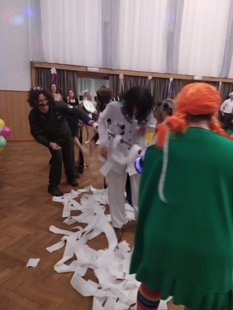 Kulturní dům hostil Maškarní ples pro dospělé