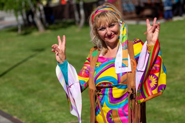 Po dvouleté přestávce jsme u kulturního domu veřejně pokáceli májku