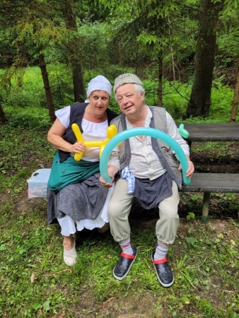 Více než stovka dětí prošla pohádkovým lesem, čekalo na ně osm stanovišť