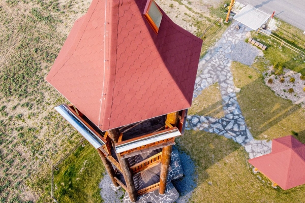 Na Rozhledně Slatina přibyly velkoformátové panoramatické fotografie, pomohou s orientací