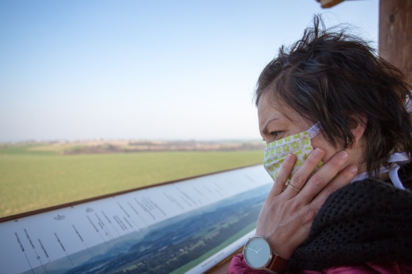 Na Rozhledně Slatina přibyly velkoformátové panoramatické fotografie, pomohou s orientací