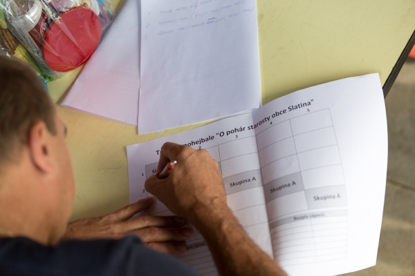 Ve Slatině se bojovalo o pohár starosty obce v nohejbale