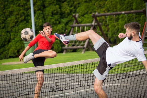 Ve Slatině se bojovalo o pohár starosty obce v nohejbale