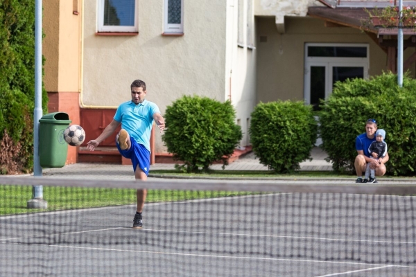 Ve Slatině se bojovalo o pohár starosty obce v nohejbale