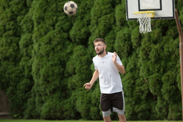 Ve Slatině se bojovalo o pohár starosty obce v nohejbale