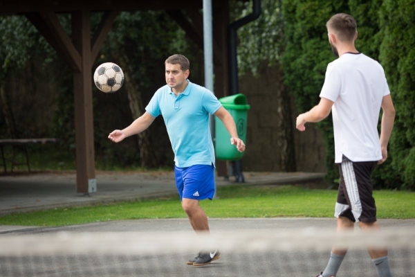 Ve Slatině se bojovalo o pohár starosty obce v nohejbale