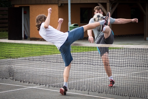 Ve Slatině se bojovalo o pohár starosty obce v nohejbale