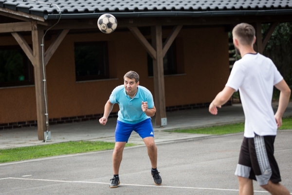 Ve Slatině se bojovalo o pohár starosty obce v nohejbale