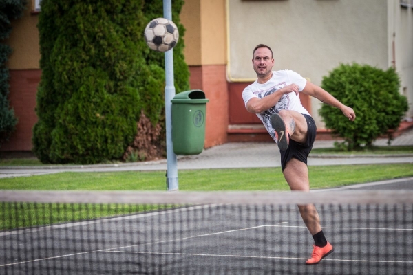 Ve Slatině se bojovalo o pohár starosty obce v nohejbale