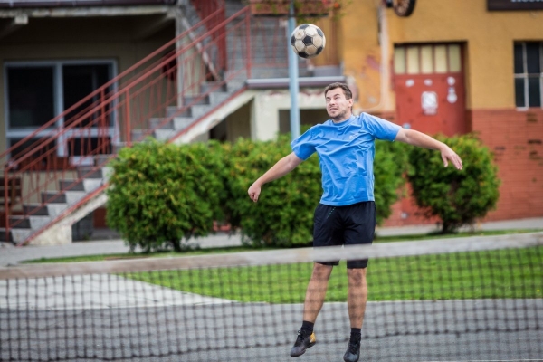 Ve Slatině se bojovalo o pohár starosty obce v nohejbale