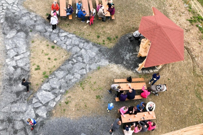 Rozhledna Slatina byla slavnostně otevřena