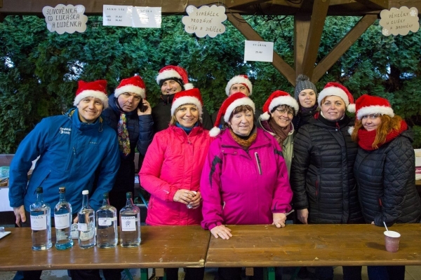 Sedmý ročník tradičního Adventního setkání občanů nejen Slatiny a Nového Světa proběhl v sobotu