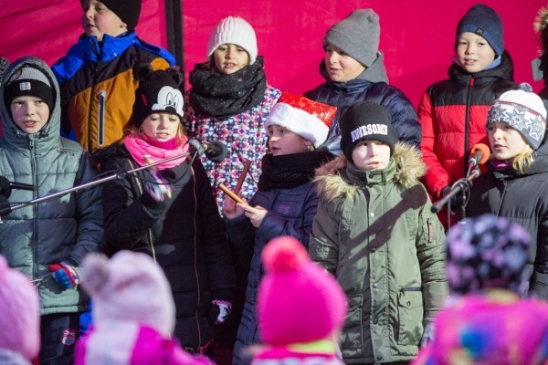 Sedmý ročník tradičního Adventního setkání občanů nejen Slatiny a Nového Světa proběhl v sobotu