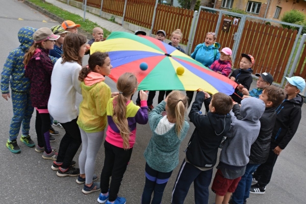 Malotřídní školy poznávaly okolí Slatiny, dorazilo k nám téměř 300 dětí