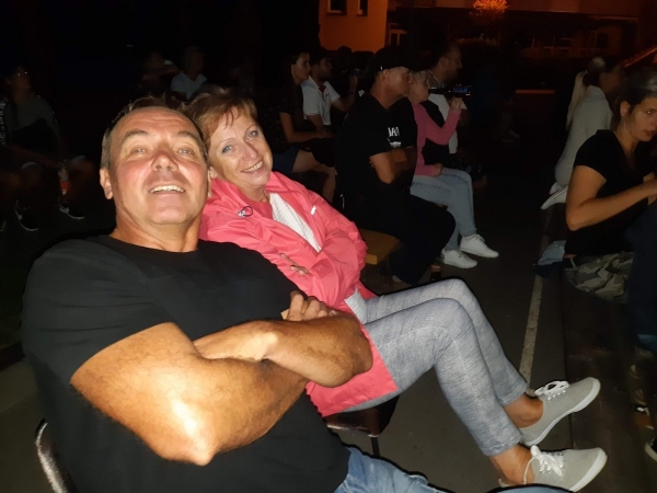 Páteční letní kino zaplnilo prostranství u kulturního domu