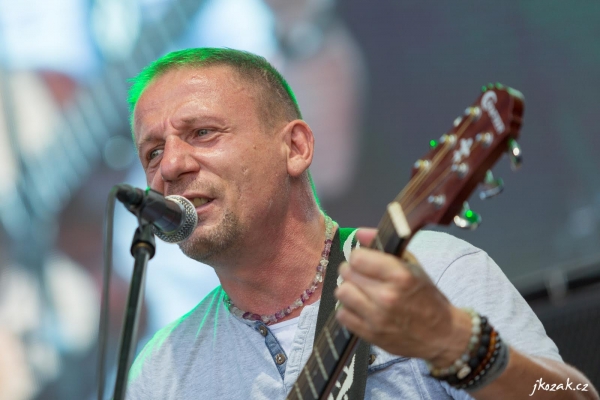 Už dvacet let se ve Slatině setkáváme Jako Za Mlada