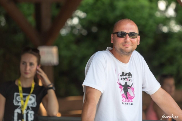 Už dvacet let se ve Slatině setkáváme Jako Za Mlada