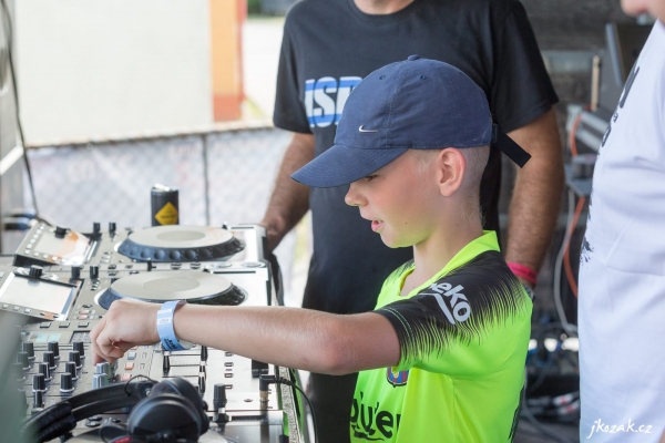 Už dvacet let se ve Slatině setkáváme Jako Za Mlada