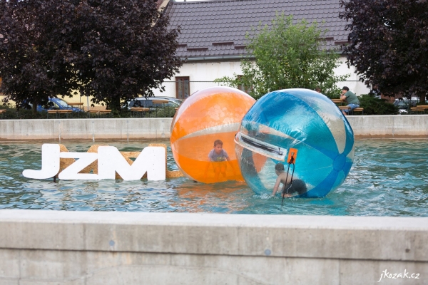 Už dvacet let se ve Slatině setkáváme Jako Za Mlada