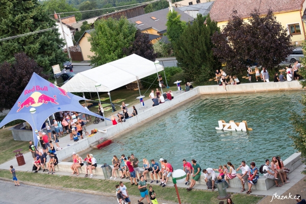 Už dvacet let se ve Slatině setkáváme Jako Za Mlada