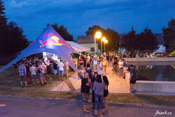 Už dvacet let se ve Slatině setkáváme Jako Za Mlada