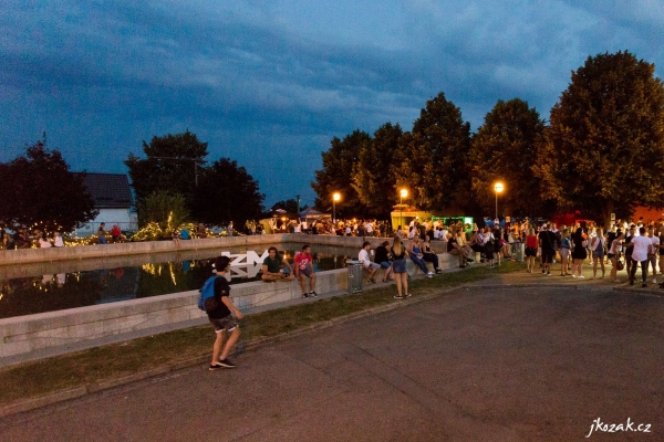 Už dvacet let se ve Slatině setkáváme Jako Za Mlada