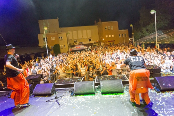 Už dvacet let se ve Slatině setkáváme Jako Za Mlada