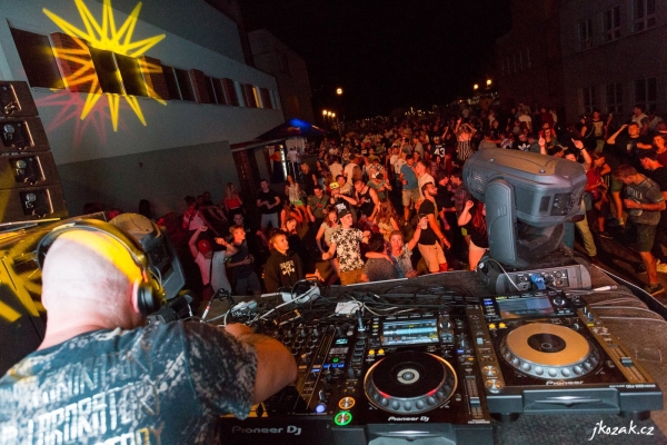 Už dvacet let se ve Slatině setkáváme Jako Za Mlada