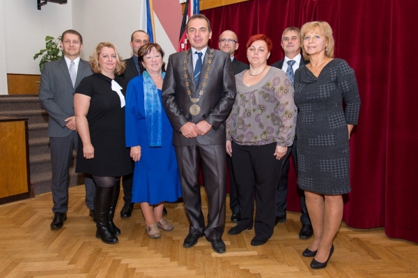 V kulturním domě proběhlo ustavující zasedání Zastupitelstva obce Slatina