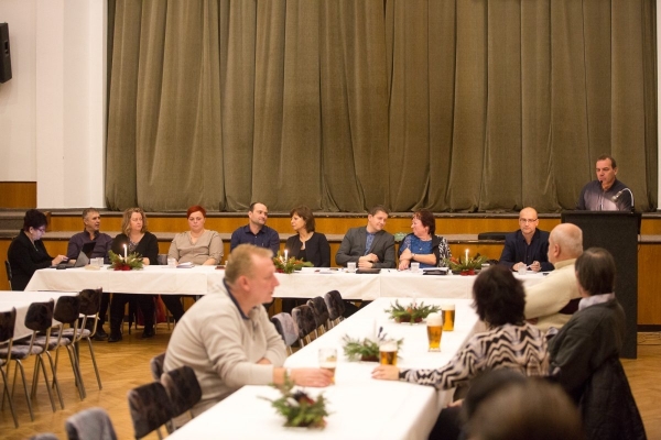 První zasedání nového Zastupitelstva obce Slatina bylo zároveň posledním v letošním roce