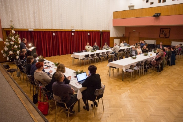 První zasedání nového Zastupitelstva obce Slatina bylo zároveň posledním v letošním roce