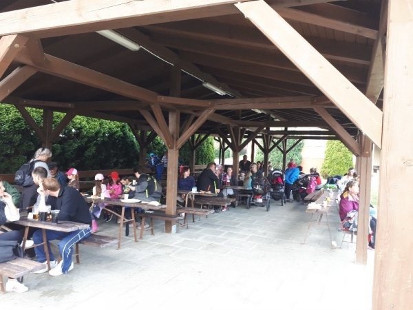 Cesta pohádkovým lesem přilákala více než sto dětí