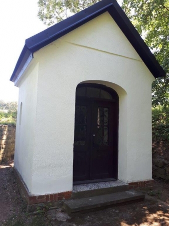 Střecha kapličky Cyrilky prošla rekonstrukcí, obnovena byla i výmalba interiéru a fasády